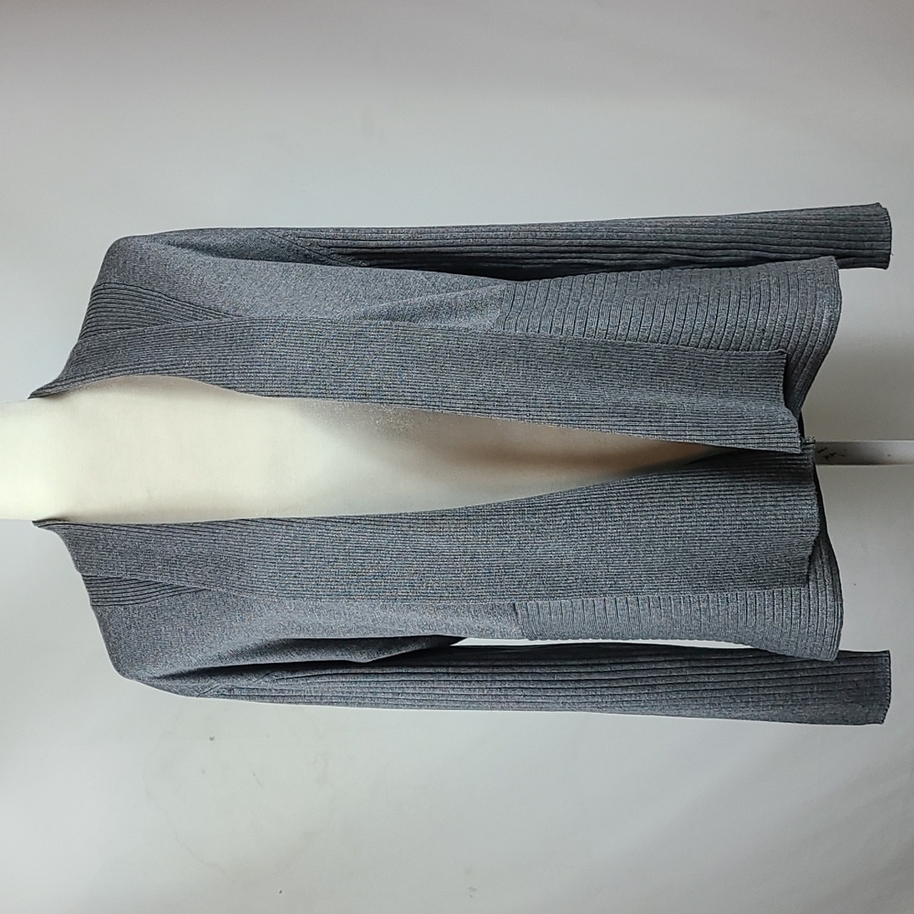 Linda Mathews Ribbed Cardigan